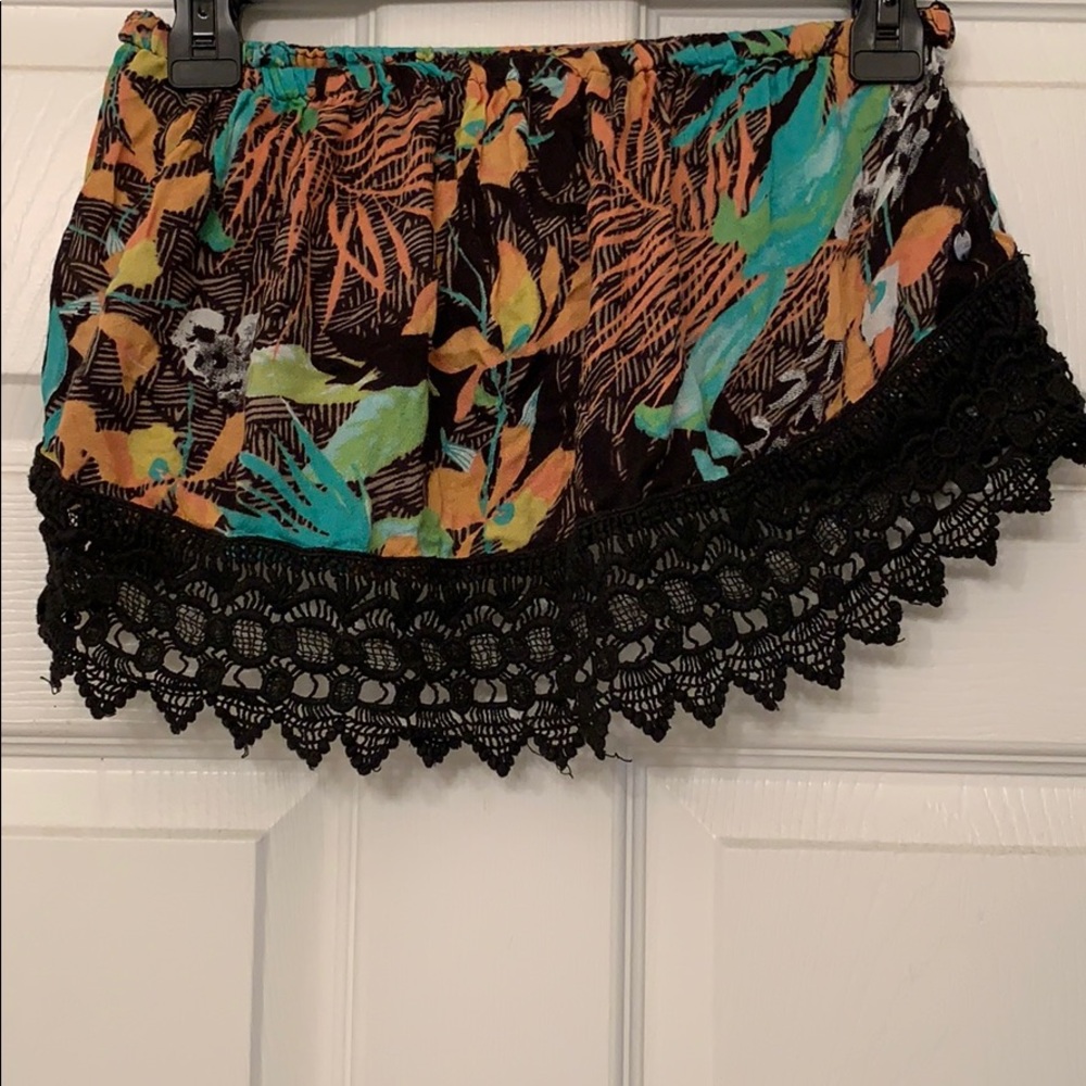 Strapless crop top
